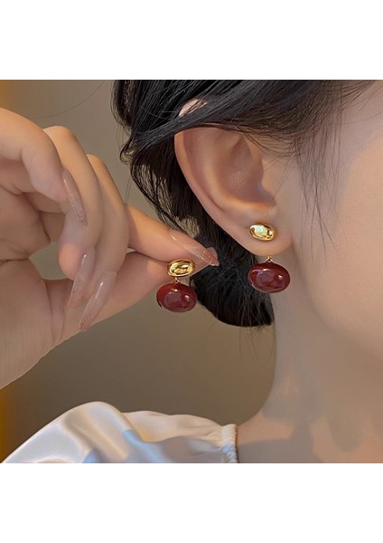 Yüksek Kaliteli 925 Gümüş Iğne Ankora Kırmızı Küpe Retro Işık Lüks Kıdemli Zirkonya Küpe Duygusu Basit Küpe Kadın (Yurt Dışından) fırsatları