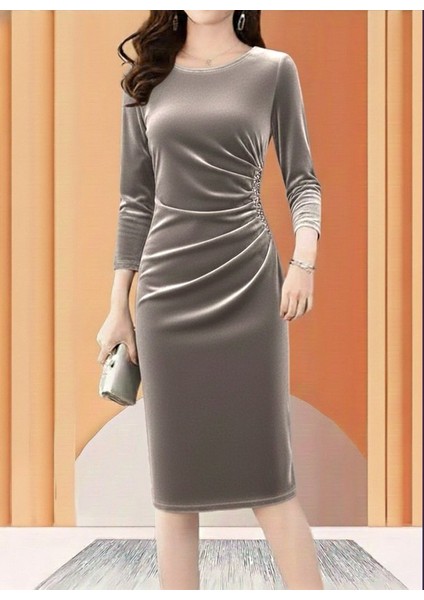 Cottonlab Kadın Uzun Kollu Bot Yaka Yanı Taş Detaylı Midi Kadife Elbise fiyatları