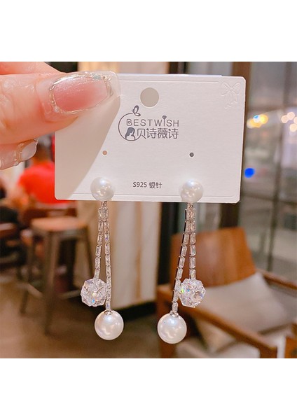 Zarif Mizaç Gösterisi Yüz Ince Uzun Zirkonyagümüş Takı Kıdemli Anlamda (Yurt Dışından)