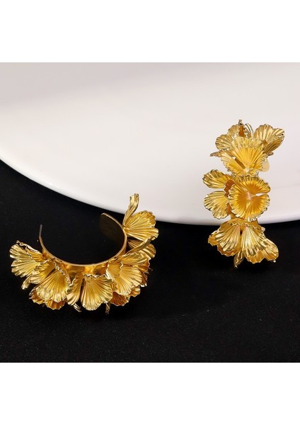 Yeni Küpeler Metal Atılı Kıdemli Tasarım Küpeler Moda Mizaç Retro Kişilik Küpeleri Bırakır (Yurt Dışından)