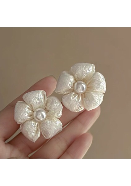 Gümüş Iğne Çiçek Inci Küpe Hafif Lüks Kıdemli Küpe Duygusu Moda Çok Yönlü Mizaç Basit Küpe Tasarımı Niş (Yurt Dışından)