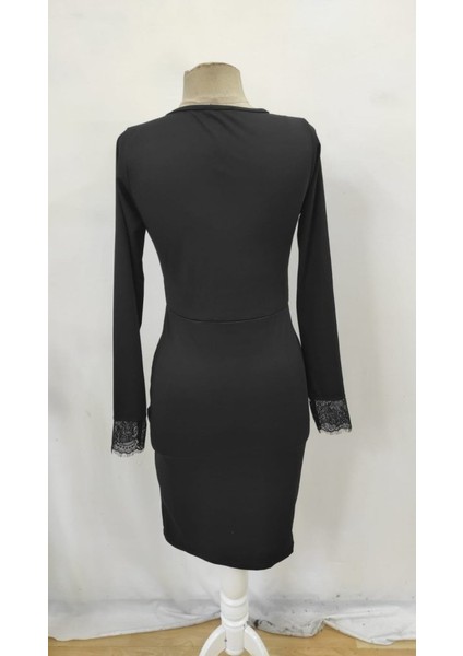 Cottonlab Kadın Uzun Kollu Bisiklet Yaka Önden Dantel ve Yırtmaç Detaylı Dalgıç Elbise