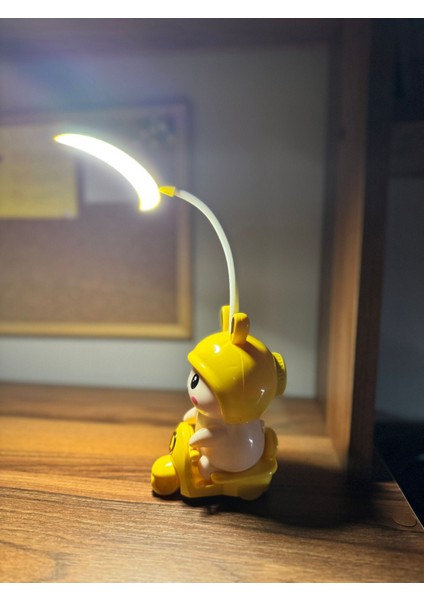 Karikatür LED Masa Lambası Sevimli Hayvan Sürüşü Motosiklet Şekli USB Şarj Masa Göz Bakım Işığı Okuma Öğrenme Için
