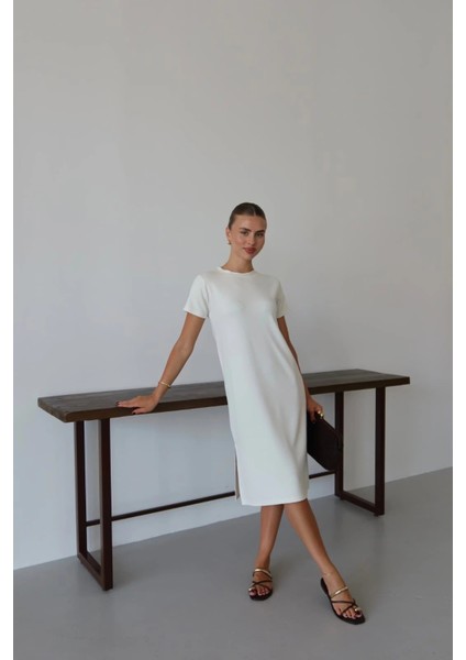 Modal Yırtmaçlı Elbise Beyaz Pt