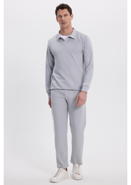 Erkek Slim Fit Dar Kesim Beli Bağcıklı 3 Cepli Geniş Paça Gri Eşofman Altı fırsatları