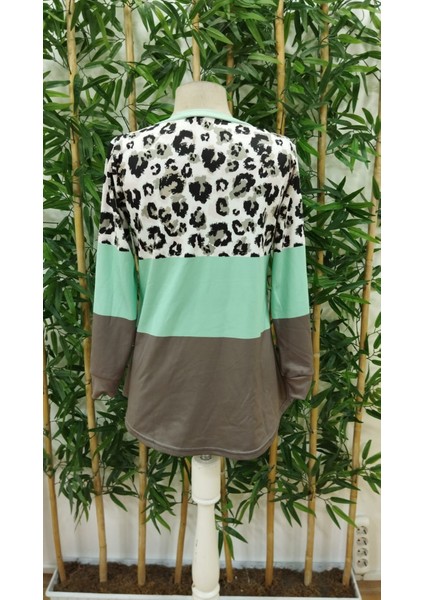 Cottonlab Kadın Uzun Kollu V Yakalı Leopar Baskılı Şardonlu Dalgıç Bluz