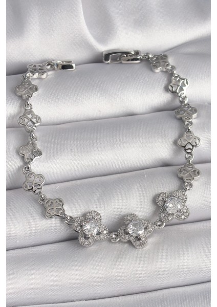 Pirinç Gümüş Renk Zirkon Taşlı Yonca Model Kadın Bileklik