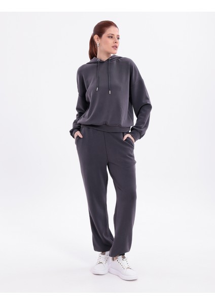 Esnek Rahat Kumaş Kapüşonlu Üst,alt Eşofman Bilekleri Lastikli ve Cepli Ikili Alt Üst Takım K. Gri