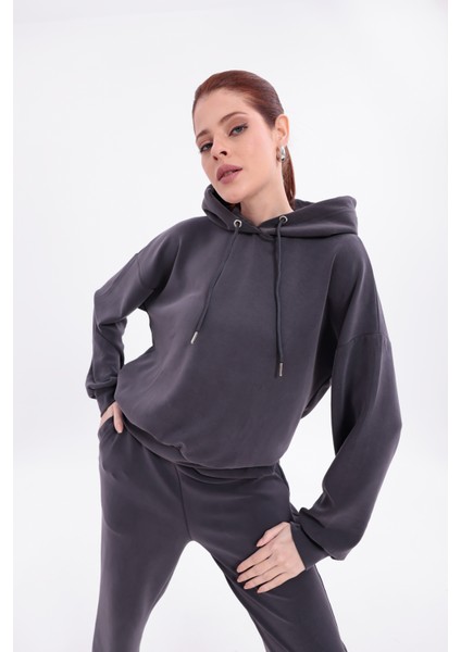 Esnek Rahat Kumaş Kapüşonlu Üst,alt Eşofman Bilekleri Lastikli ve Cepli Ikili Alt Üst Takım K. Gri