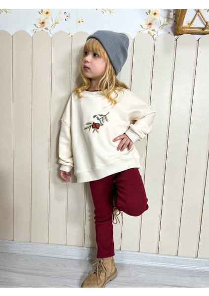 Nakış Işlemeli Üst & Tayt Takımı – Kız Çocuk Alt-Üst Takım, 2–8 Yaş modelleri