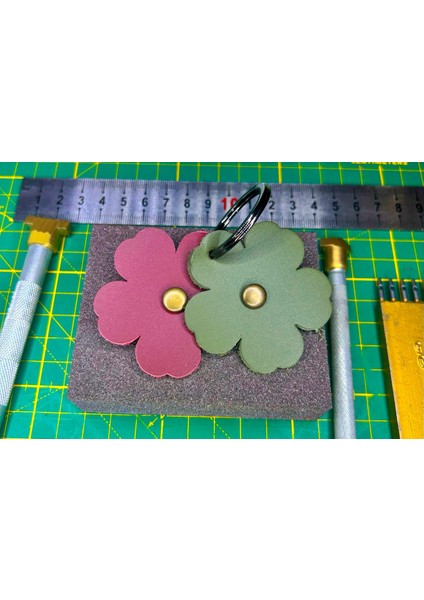 Papatyalı El Işçilikli Hakiki Deri Hediyelik Anahtarlık fiyatları