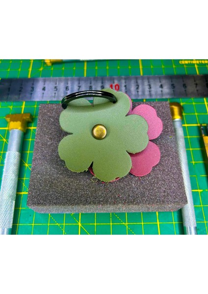 Papatyalı El Işçilikli Hakiki Deri Hediyelik Anahtarlık modelleri