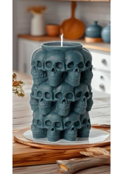 Skull Tower Soya Wax El Yapımı Sütun Mum – %100 Doğal Vanilya Aromalı Dekoratif Mum