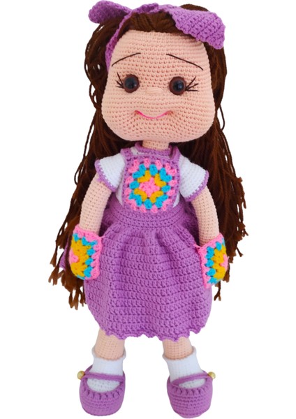 El Yapımı Mor Elbiseli Kıvırcık Motif Bebek