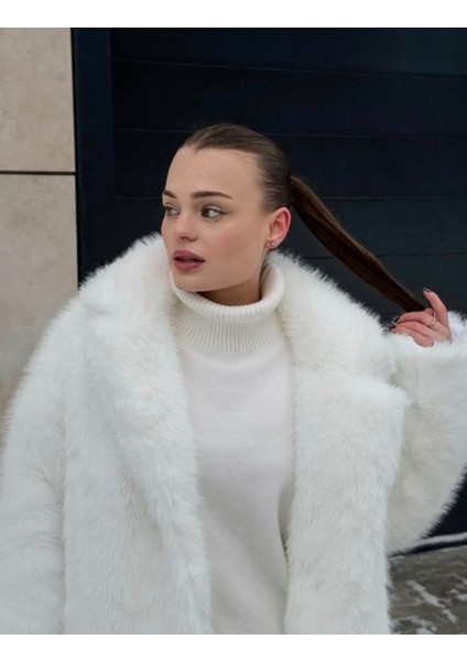 Kadın Kürk Mont, Sonbahar Kış, Tam Kürk Dış Yüzey, Astarlı Iç Kısım