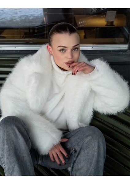 Kadın Kürk Mont, Sonbahar Kış, Tam Kürk Dış Yüzey, Astarlı Iç Kısım fiyatları