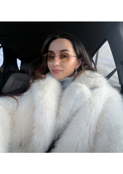 Kadın Kürk Mont, Sonbahar Kış, Tam Kürk Dış Yüzey, Astarlı Iç Kısım indirimleri