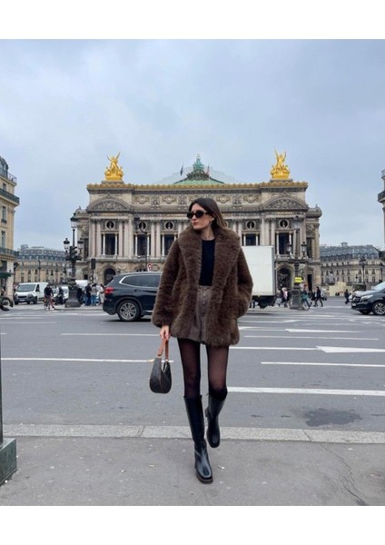 Kadın Kürk Mont, Sonbahar Kış, Tam Kürk Dış Yüzey, Astarlı Iç Kısım modelleri