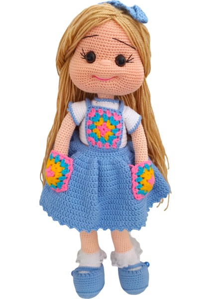 El Yapımı Mavi Elbiseli Sarı Saçlı Bebek