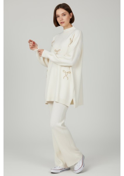 Şık Kurdele Taş Işlemeli Kadın Ikili Triko Takım Salaş Fit Uzun Kollu ve Rahat Pantolon - Ekru fırsatları
