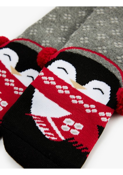 Ponpon Detaylı Pamuklu Penguen Desenli Yılbaşı Çorabı modelleri