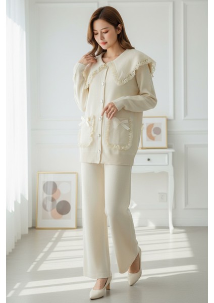Krem Dantel Yakalı Fiyonklu Cepli Inci Düğmeli Triko Ikili Takım - Ekru fiyatları