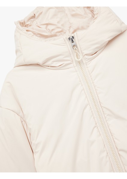 Fermuarlı Uzun Kollu Su Itici Kapüşonlu Crop Şişme Mont indirimleri