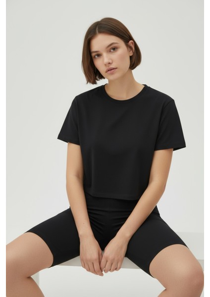 Siyah Kadın Ikili Takım – Basic Crop Üst ve Bisiklet Şort, Spor & Günlük Şık Stil - Siyah fiyatları