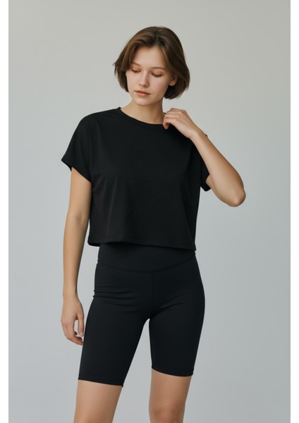 Siyah Kadın Ikili Takım – Basic Crop Üst ve Bisiklet Şort, Spor & Günlük Şık Stil - Siyah fırsatları