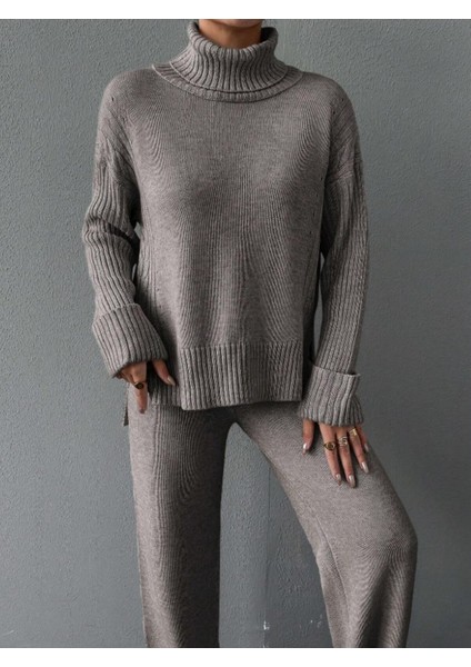 Kadın Fitilli Yaka Saç Örgü Desenli Yanlardan Yırtmaçlı Triko Takım Antrasit modelleri