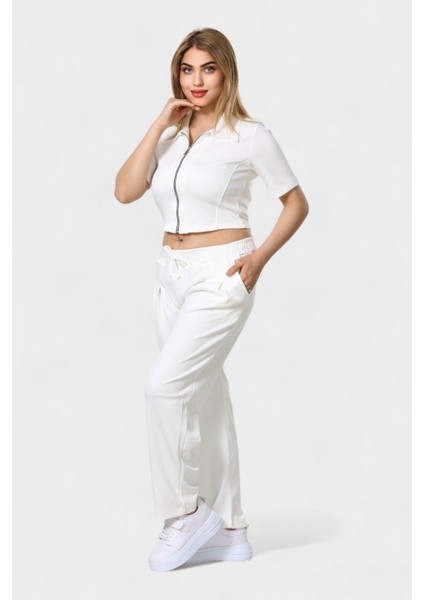 Polo Yaka Ferumar Detaylı Cepli Pamuklu Tüylenmez Rahat Kalıp Bluz ve Pantolon Takım - Beyaz fiyatları