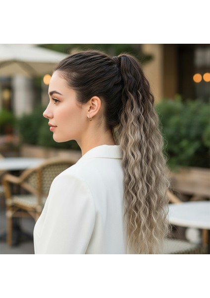 Lastik Tokalı At Kuyruğu Kabarık Afro Dalgalı / Küllü Kumral / Beyaz Platin Ombre