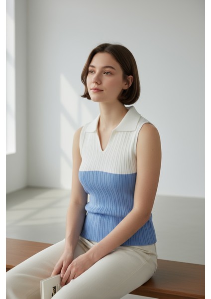 Çift Renk Yumşak Dokulu Polo Yaka V Kesim Kolsuz Triko Bluz