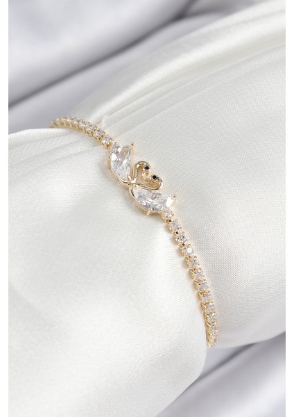 Pirinç Zirkon Taşlı Kuğu Renk Asansörlü Kadın Bileklik - Lisinya