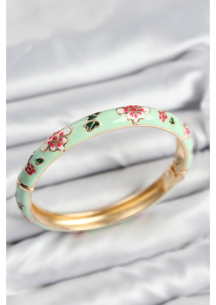 Mineli Pirinç Su Yeşili Çiçek Motifli Kadın Kelepçe - Lisinya