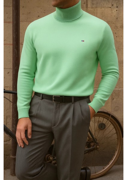 Erkek Premium Boğazlı Mint Triko Kazak modelleri