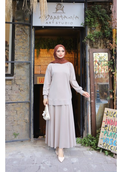 Oval Kesim Modal Etekli Takım