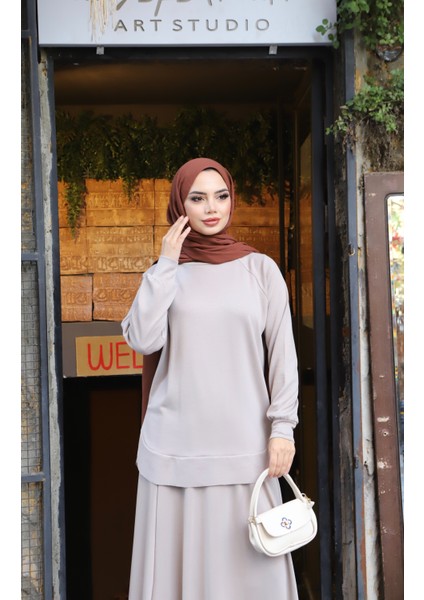 Oval Kesim Modal Etekli Takım fırsatları