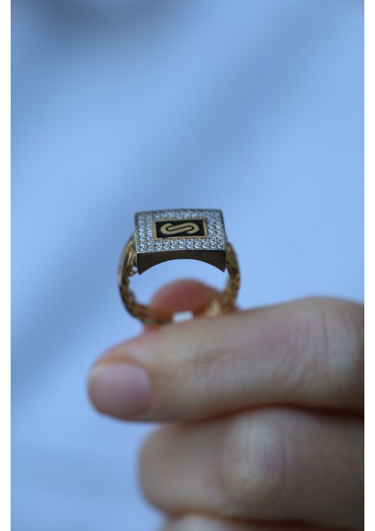 14 Ayar Altın Siyah Mineli Taşlı Gurmet Yüzük modelleri