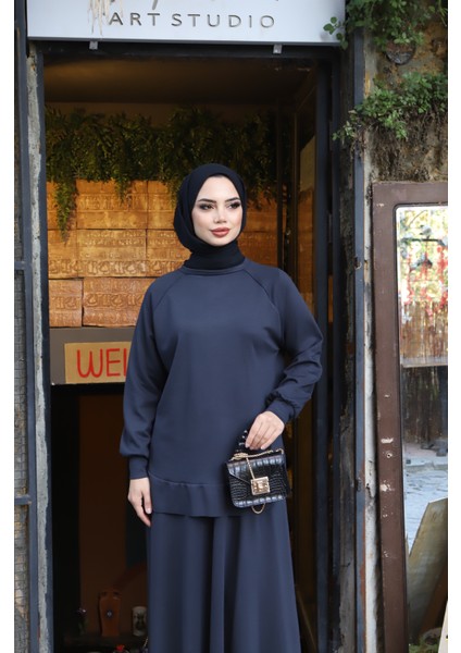 Oval Kesim Modal Etekli Takım fırsatları