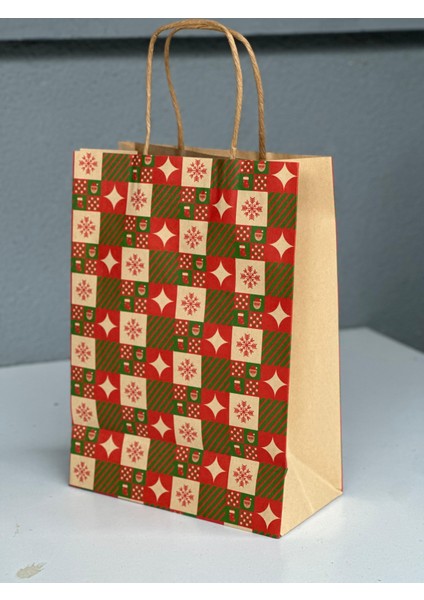 Yılbaşı Konseptli Kraft Kağıt Çanta 18X8X24 cm – 5’li Paket | Hediye Poşeti & Hediye Paketi fırsatları