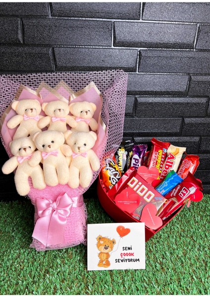 Sevgiliye Özel Ayıcık ve Çikolatalı Kalp Hediye Kutusu