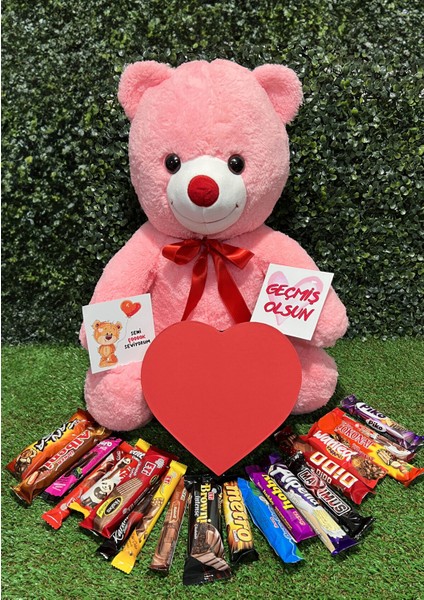 Büyük Pembe Ayıcık ve Kalp Kutuda Çikolatalar ile Sevgiliye Özel Hediye