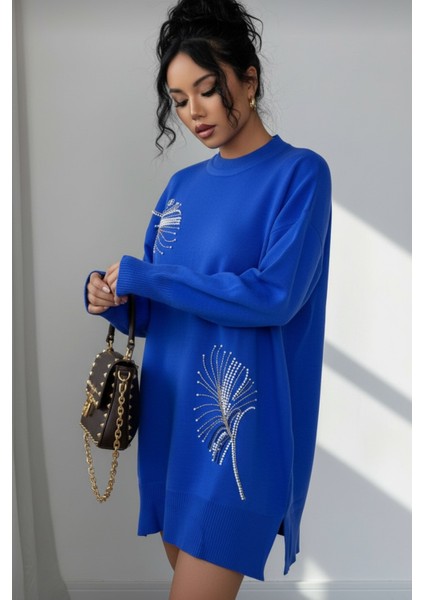 Taş Işlemeli Şık Tasarım Uzun Kollu Triko Tunik Rahat Kalıp Günlük ve Özel Gün Kombinlerine Uygun