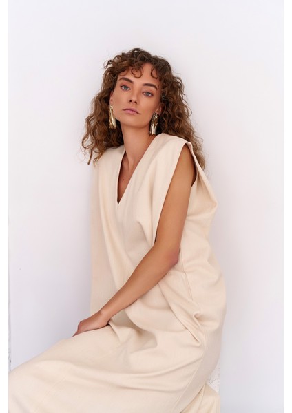 V Yaka Detaylı Uzun Elbise Naturel fiyatları