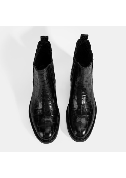 Kadın Siyah Kroko Baskılı Lastikli Deri Bot