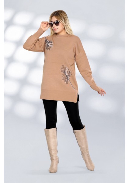 Taş Işlemeli Şık Tasarım Uzun Kollu Triko Tunik Rahat Kalıp Günlük ve Özel Gün Kombinlerine Uygun modelleri