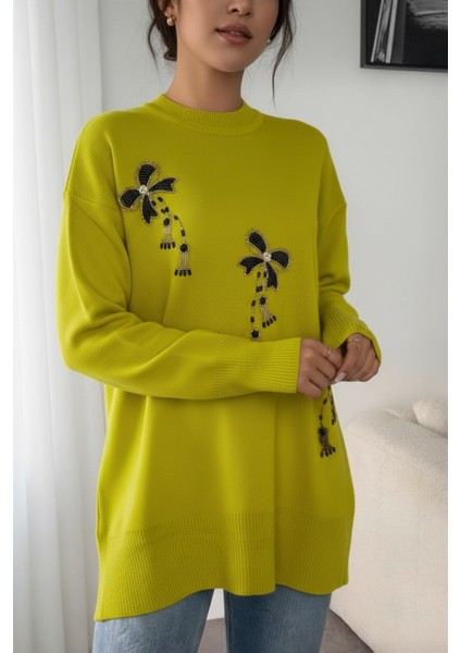 Çiçek Taş Işlemeli Uzun Kollu Triko Tunik Zarif ve Konforlu Günlük Kombinlere Uygun - Sarı