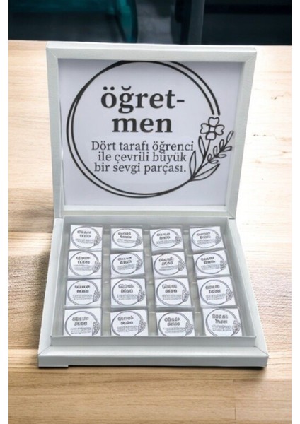 24 Kasım Öğretmenler Günü Çikolata Seti, 32 Adet Beyaz Kutuda Hediyelik