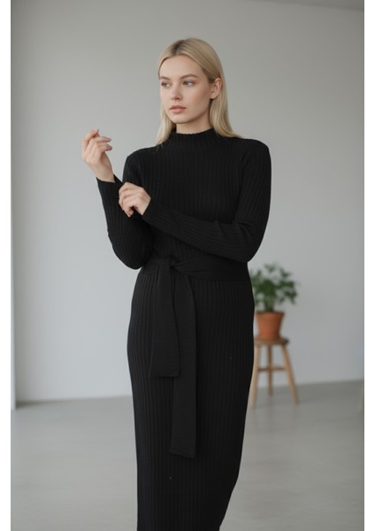 Kadın Fitilli Triko Kuşaklı Midi Elbise Yüksek Yaka, Uzun Kollu - Siyah fiyatları
